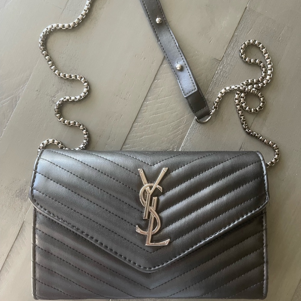 Beautiful Black Fashion Bag